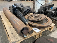 Partij landbouwmachine onderdelen - afbeelding 2 van  2