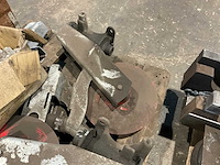 Partij landbouwmachine onderdelen - afbeelding 2 van  2