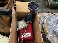 Partij landbouwmachine toebehoren en gereedschap - afbeelding 2 van  11