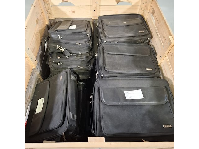 Partij laptoptassen, o.a port - afbeelding 2 van  7