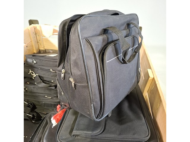 Partij laptoptassen, o.a port - afbeelding 4 van  7