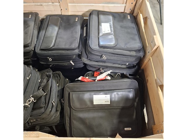 Partij laptoptassen, o.a port - afbeelding 6 van  7