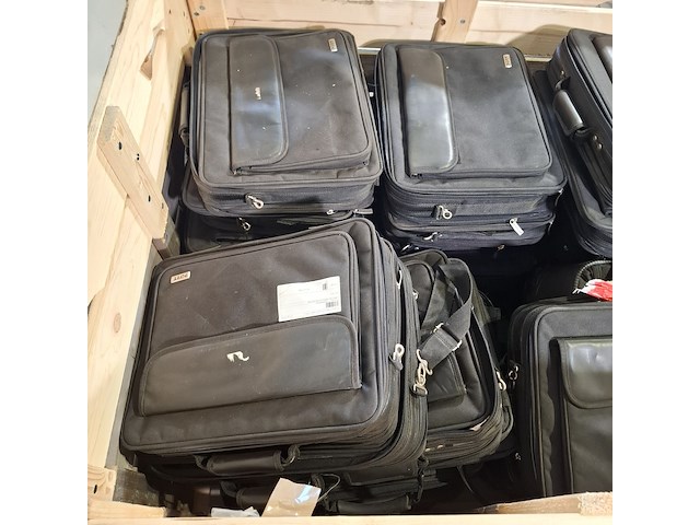 Partij laptoptassen, o.a port - afbeelding 7 van  7