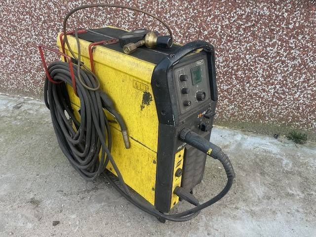 Partij lasapparatan elektrisch en generator - afbeelding 1 van  1