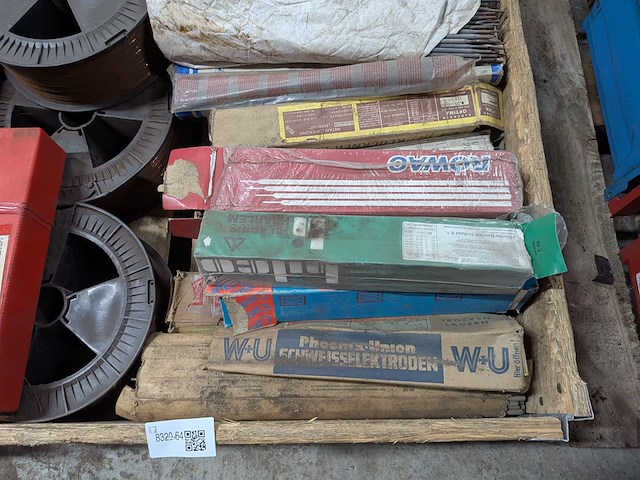 Partij lasbenodigdheden - afbeelding 10 van  12