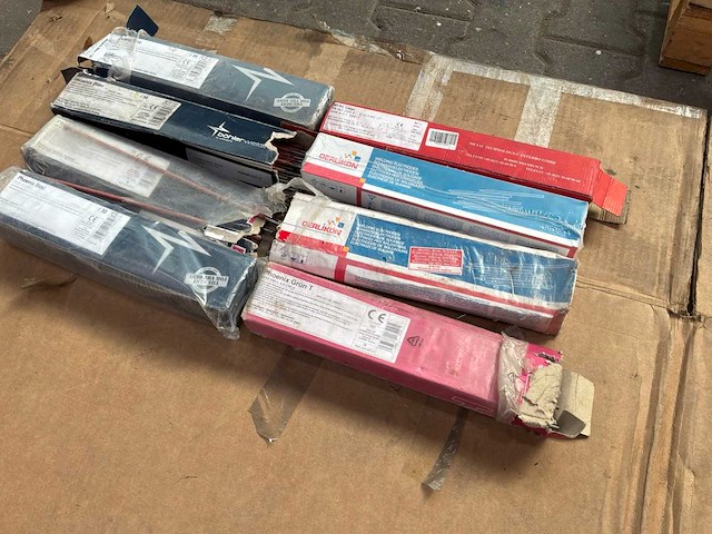 Partij laselektroden - afbeelding 9 van  14