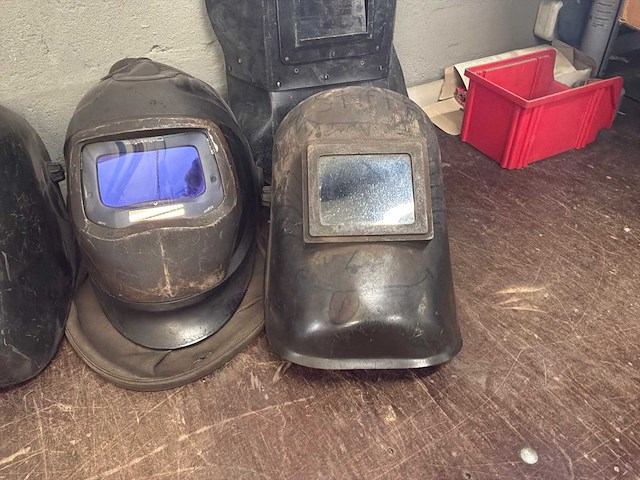 Partij lashelmen en adflo - afbeelding 3 van  12