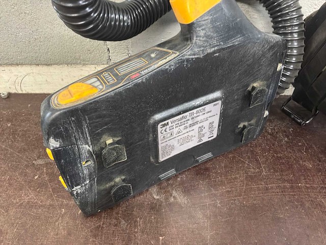 Partij lashelmen en adflo - afbeelding 6 van  12