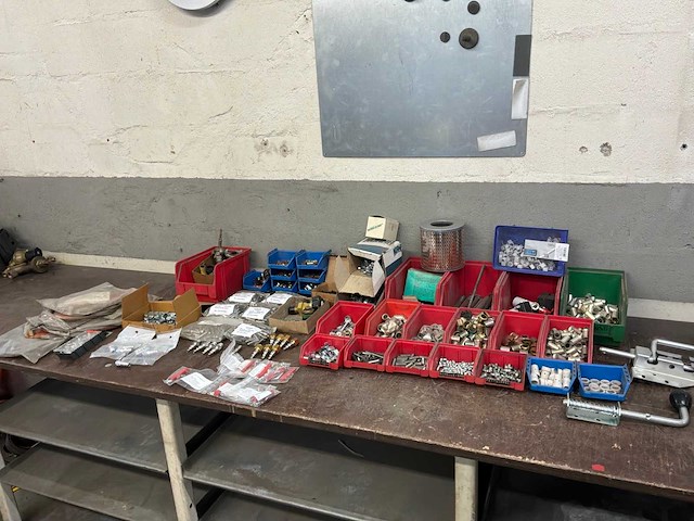 Partij lasonderdelen en accessoires - afbeelding 12 van  22