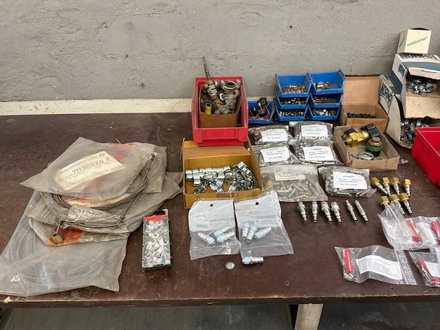 Partij lasonderdelen en accessoires - afbeelding 21 van  22