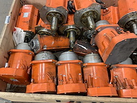 Partij lasrobot motoren - afbeelding 5 van  7