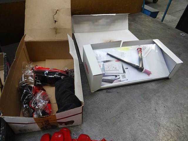 Partij lastoebehoren - afbeelding 3 van  13