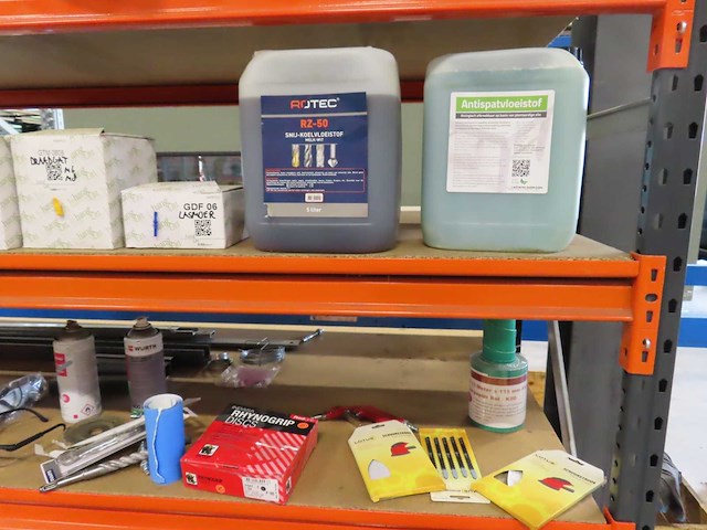 Partij lastoebehoren - afbeelding 2 van  5