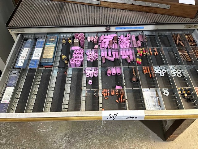 Partij lastoebehoren - afbeelding 1 van  2