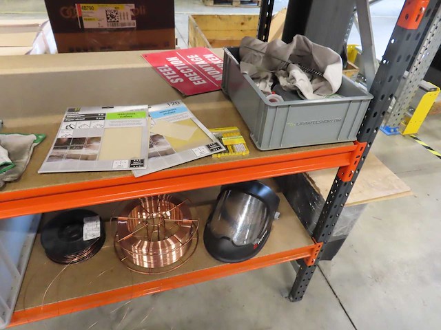 Partij lastoebehoren - afbeelding 1 van  1