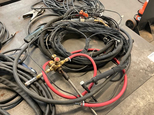 Partij lastoortsen en divers - afbeelding 5 van  7