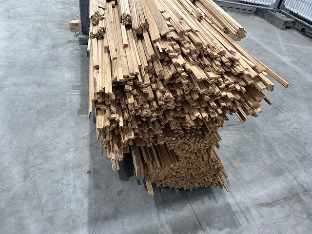 Partij latten 12x18 mm - afbeelding 3 van  7