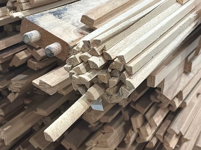 Partij latten 12x18 mm - afbeelding 6 van  7