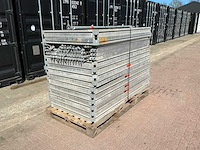 Partij layher platformdelen en diagonaalschoren - afbeelding 4 van  10