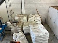 Partij ldpe, lldpe en lucobit granulaatkorrels