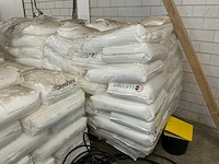 Partij ldpe, lldpe en lucobit granulaatkorrels - afbeelding 9 van  10