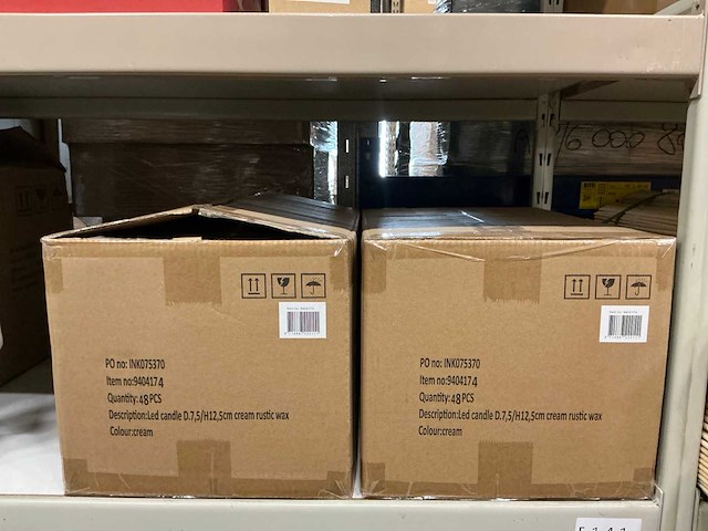 Partij led candles d7,5/h12,5cm cream rustic wax (96x) - afbeelding 3 van  3