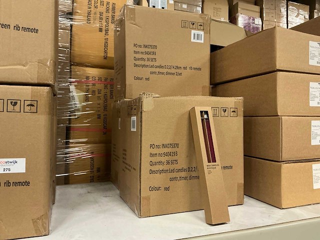 Partij led candles wax red rib ø2,2xh29cm 2/set (108x) - afbeelding 3 van  4