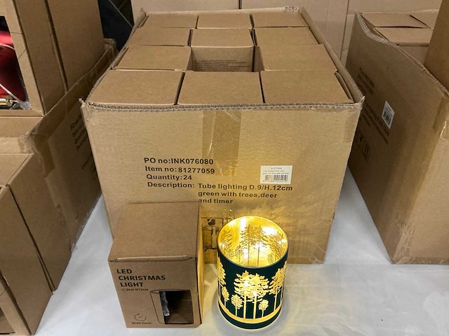 Partij led christmas light d9/h12cm green with trees (24x) - afbeelding 1 van  2