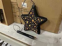 Partij led christmas star light ø18cm black with stars and timer (18x) - afbeelding 2 van  5