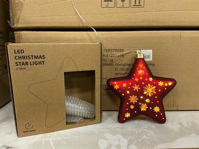 Partij led christmas star light ø18cm red with snowflake and timer (36x) - afbeelding 1 van  4
