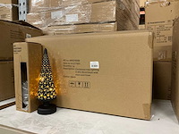 Partij led christmas tree light d8/h30cm black with stars and timer (18x) - afbeelding 4 van  4