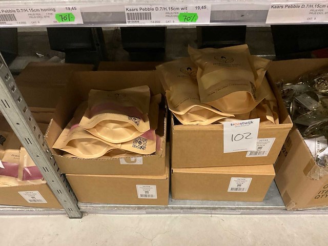 Partij led en geurkaarsen - afbeelding 3 van  13