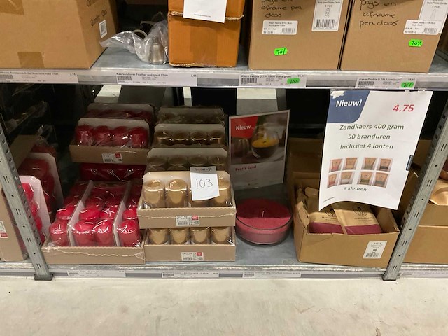 Partij led en geurkaarsen - afbeelding 11 van  16