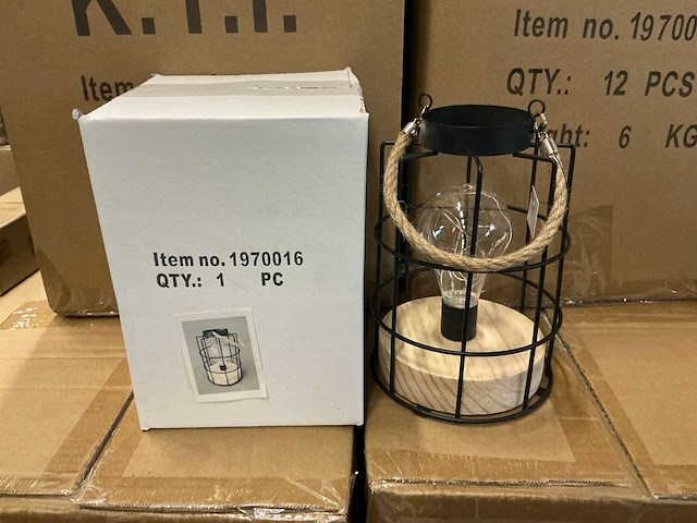 Partij led lamp op houten voet h21xd14cm (120x) - afbeelding 1 van  4