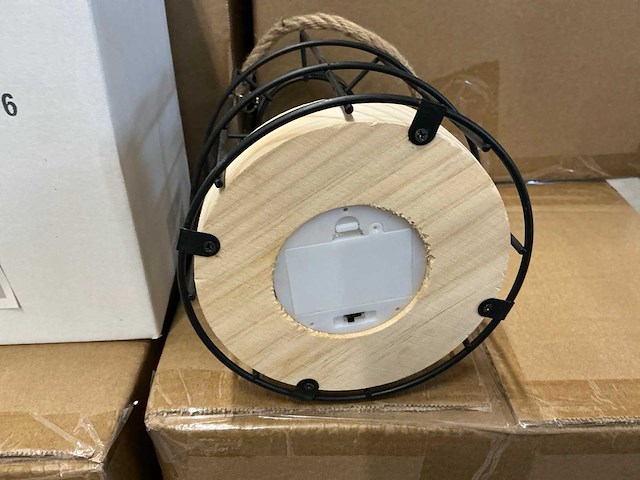 Partij led lamp op houten voet h21xd14cm (120x) - afbeelding 3 van  4