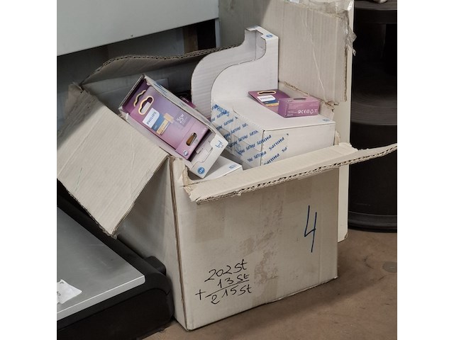 Partij led lampjes phillips, warm white 2700k - afbeelding 5 van  5