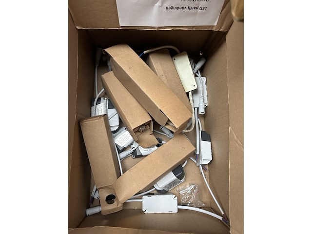 Partij led verlichting, w.o. philips - afbeelding 7 van  13