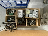 Partij leder holpijpen en vormstansen - afbeelding 2 van  3