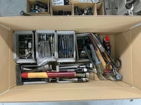 Partij leder holpijpen en vormstansen - afbeelding 2 van  3