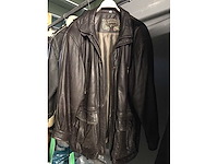 Partij lederen en kunstlederen jassen - afbeelding 4 van  10