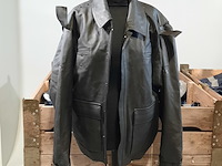 Partij lederen jassen en broeken - afbeelding 2 van  16