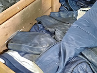 Partij lederen jassen en broeken - afbeelding 16 van  16