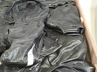 Partij lederen jassen en broeken - afbeelding 4 van  13