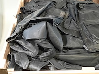 Partij lederen jassen en broeken - afbeelding 12 van  13