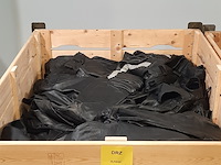 Partij lederen jassen en broeken - afbeelding 9 van  16