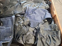 Partij lederen kleding (zonder mouwen ed) - afbeelding 8 van  9