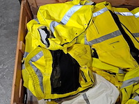 Partij lederen kleding - afbeelding 9 van  18