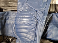 Partij lederen kleding - afbeelding 13 van  18