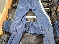 Partij lederen kleding - afbeelding 15 van  18