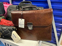 Partij lederwaren (dames en heren tassen/portefeuilles) - afbeelding 6 van  72